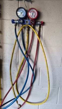 Dual Refrigerant Manifold Test Gauge