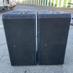 JBL bajos stx828s