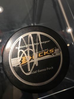 Anaheim Ducks Scott Niedermayer Signed Autographed Puck