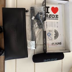 Brand New Studio Clear, Mic