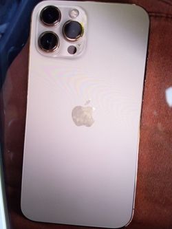 iPhone 13 pro Max Gold Frame