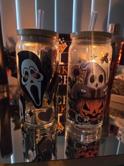 Set of 2 Glass Tumblers Lids + Glass Straws