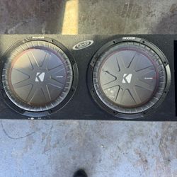 Kicker Comp R 12 Inch Subs In Ported Box 