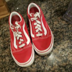 Red Van's Shoes Size 3.5