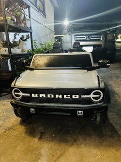Bronco Toy Car