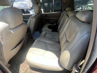 2001 suburban deals interior parts