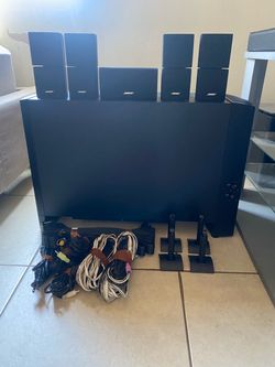 Bose Acoustimass 10 Series IV Home Theater Speaker System +set of 4 wall mount brackets