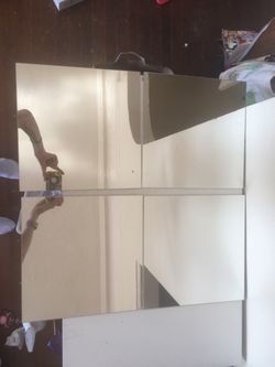 4 square mirrors
