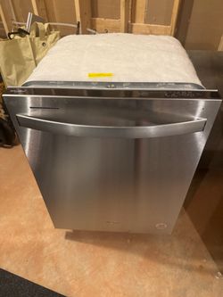 Whirlpool Dishwasher