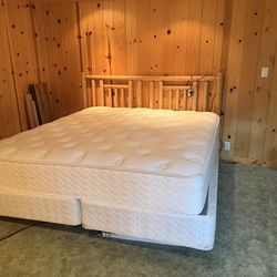 King size mattress/box spring with pillow top