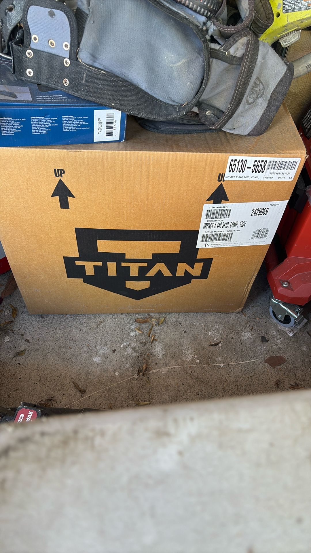 Brand New Titan 440 Paid 1300 Make A Offer