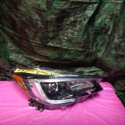 2018-19 Subaru Outback Right Headlight 