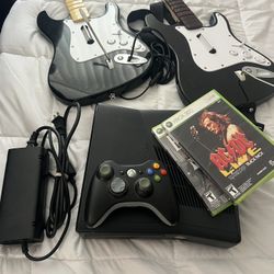 Xbox 360 S 4gig With Guitars 