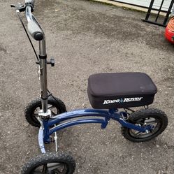 Knee scooter 