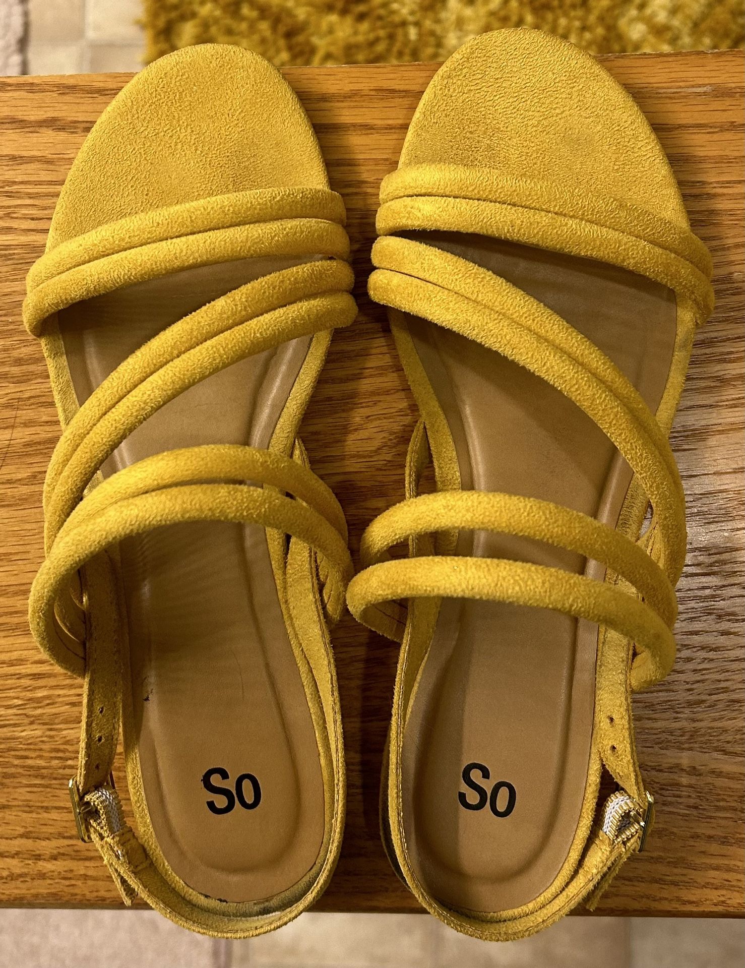 So Mustard Yellow Faux Suede Sandals Soft Velvet