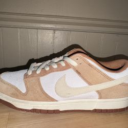 Nike Dunk Low Medium Curry