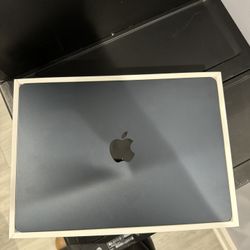 M3 MacBook Air 13 Inch