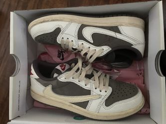 Travis Scott Low Mochas