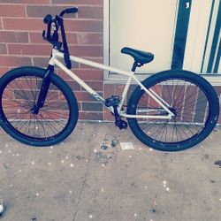Kink Drifter 26in BMX bike