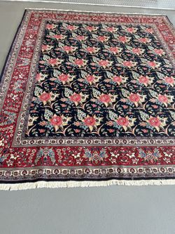 Handmade Wool And Silk Rug