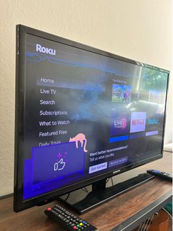 Samsung 32” TV with Roku Streaming Device & 2 Remotes