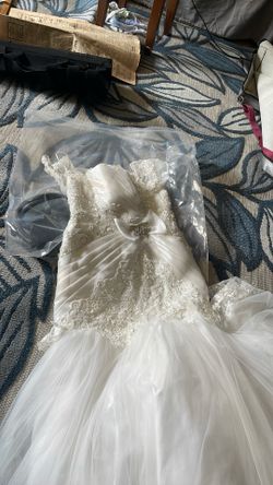 Elegant White Bridal Gown 46X