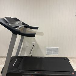 Pro-Form 305 CST Treadmill – Good Condition