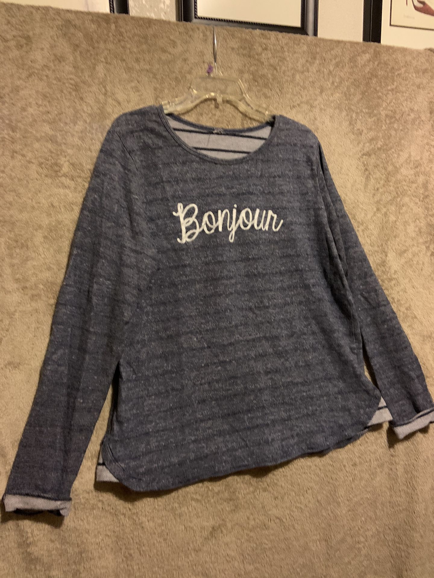 Woman sweater size xl