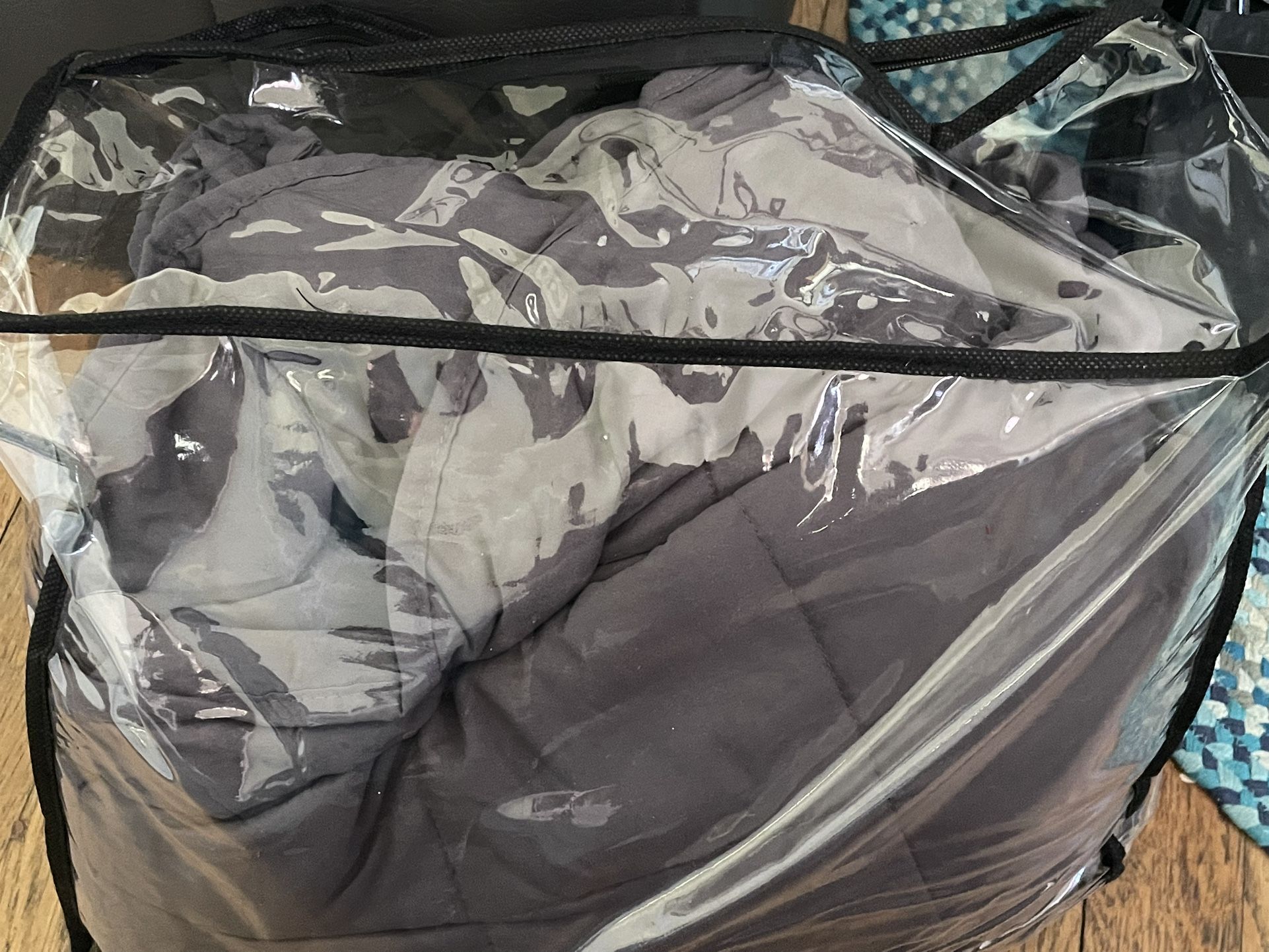 unused weighted blanket