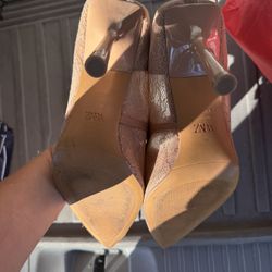 Beautiful Heels 5 Pairs 