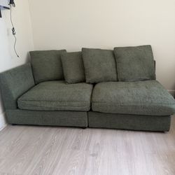 COUCH BRAND NEW 