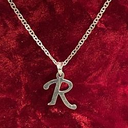 925 NEW SILVER Necklace With  R Pendant 