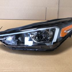 Halogen W/ LED Left Drivers Headlight For 2019 2020 2021 Hyundai Tucson