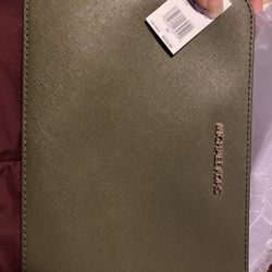 Michael Kors Crossbody