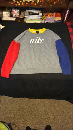 Nike Sweater