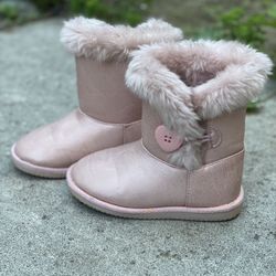 Girls Pink Shimmery Boots 
