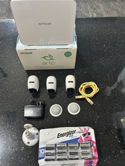 Wireless Arlo Camera System