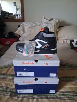 Reebok Pump Omni Zone II "Dee Brown"  Sizes  9 & 9.5 Brand New