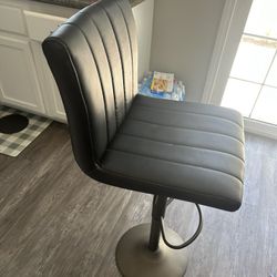 Black Bar Stools x4