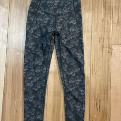 New Zella Leggings Size XS 