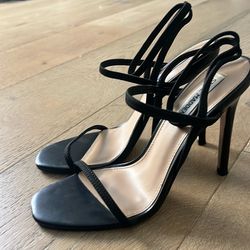 Black Steve Madden heels