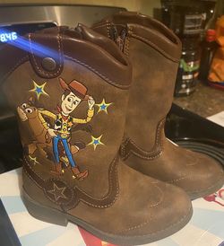 Variety Of Kids Sneakers/boots