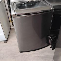 Kenmore elite washer dryer gray set. used excellent condition 