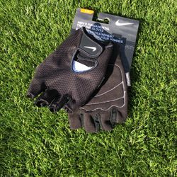 Nike training gloves