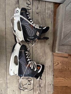 Ice hockey skates tour G40