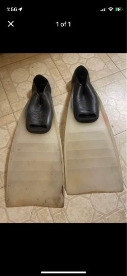 Swim fins