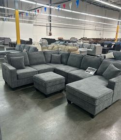 Sectional sofa set