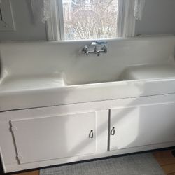 Antique Porcelain Kitchen Sink
