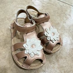 Stride Rite Toddler Girls Size 7W Floral Sandals