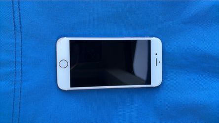 Apple iPhone 6S